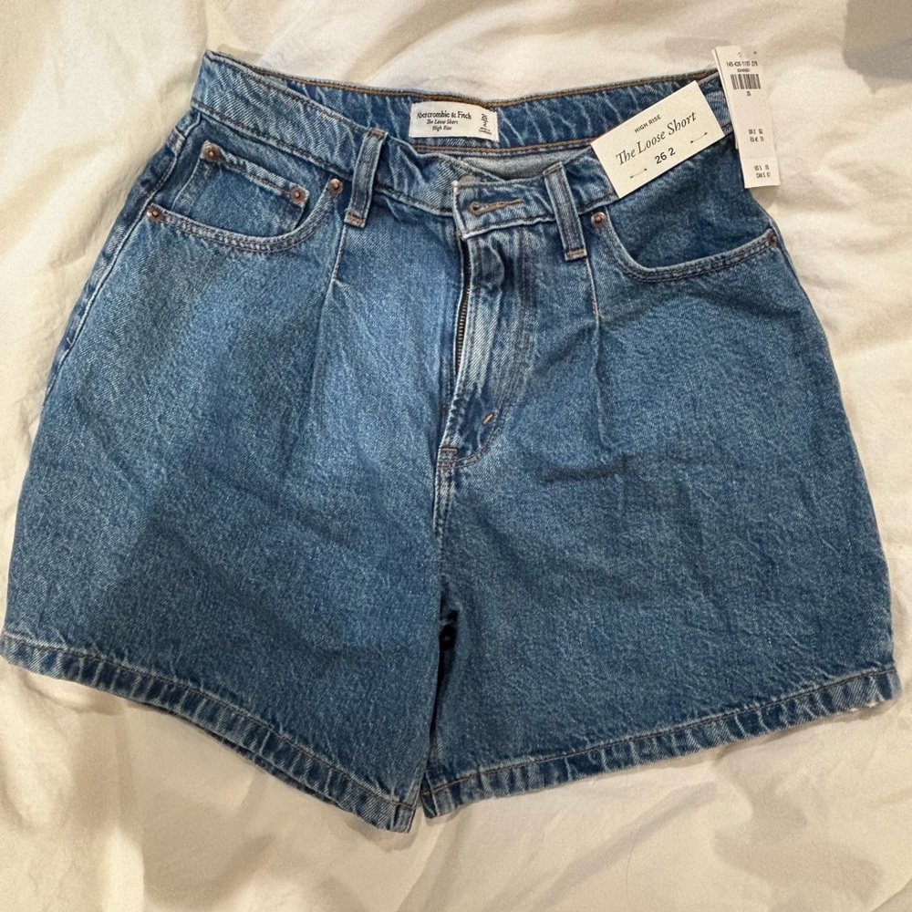 A&F baggy jean short